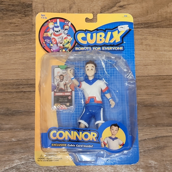 Cubix Robots for Everyone CONNOR Action Figure Toy - Picture 2 of 4